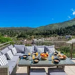 Villa Richmond Greece