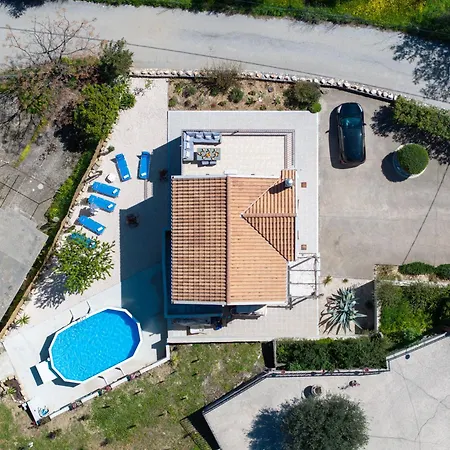 Villa Richmond Greece